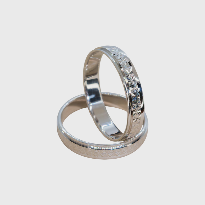 Alianza facetada 4 mm (4-820BL)