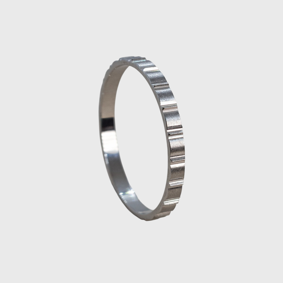 Alianza facetada 2 mm (65486)